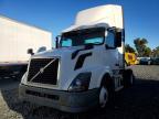 2016 Volvo VNL Semi Truck