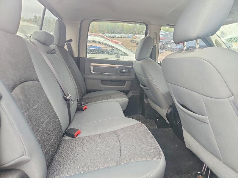 2015 Dodge RAM 1500 SLT