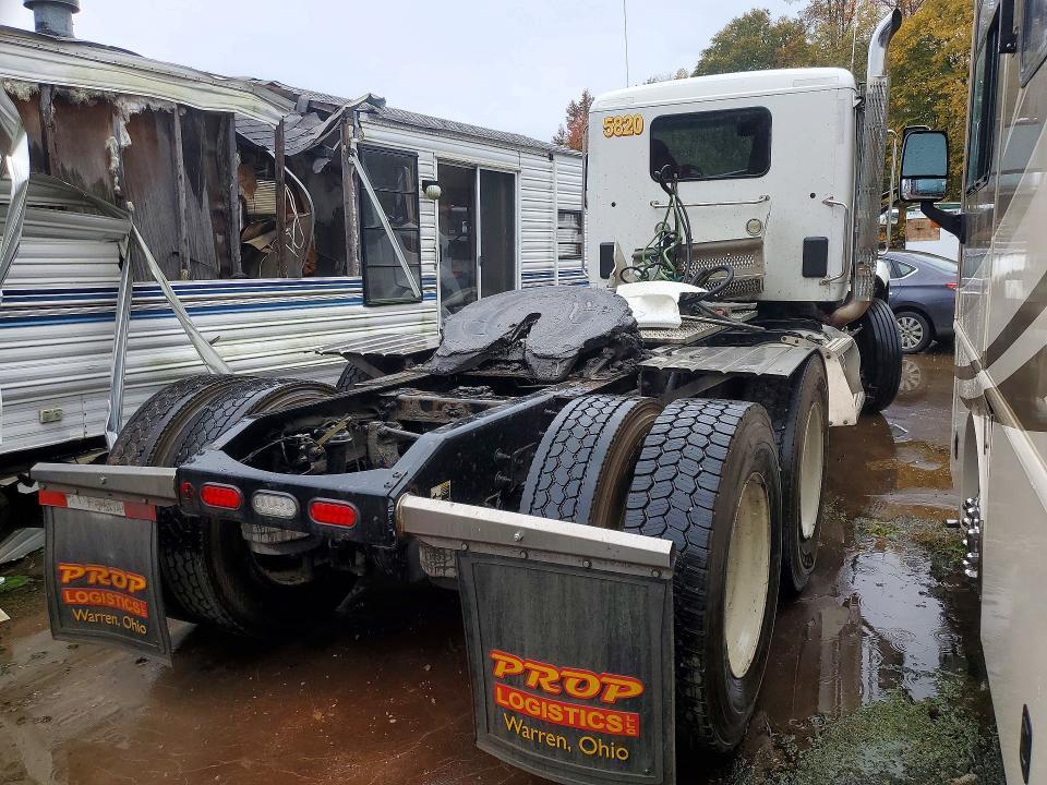 2020 Peterbilt 579 Semi Truck