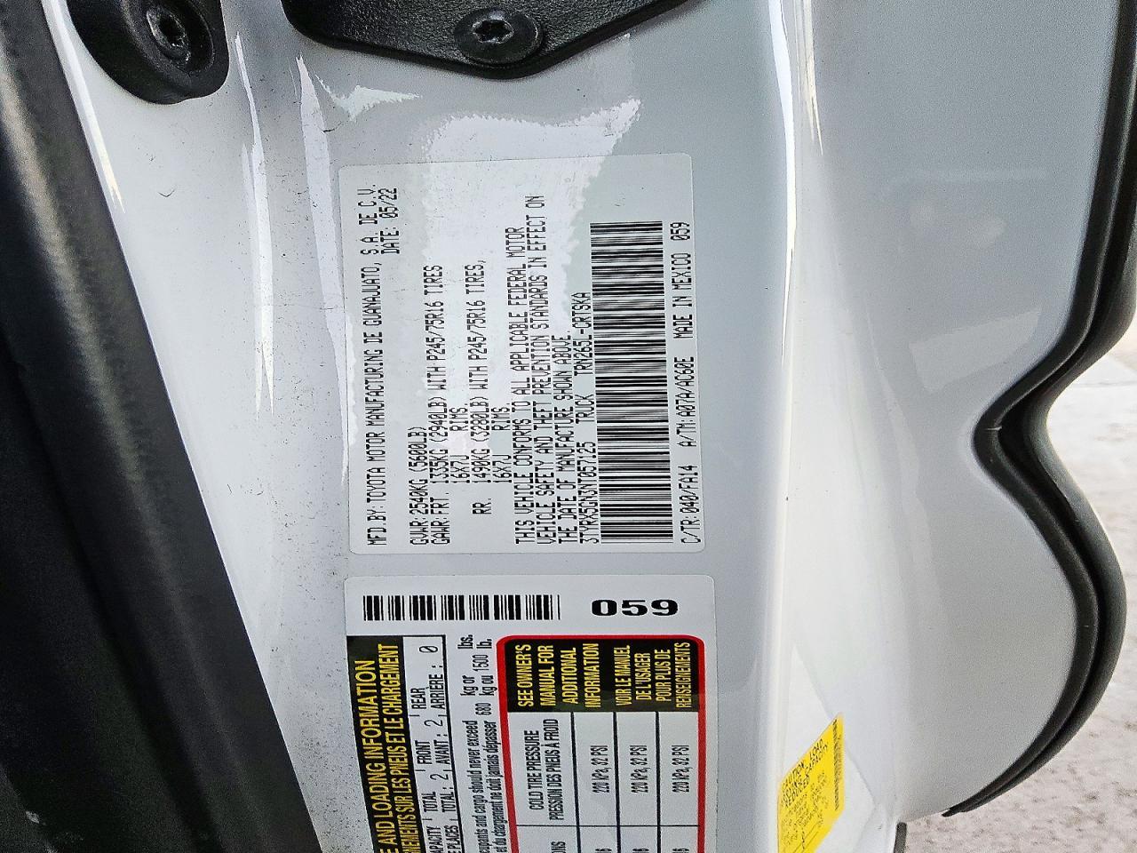 2022 Toyota Tacoma SR