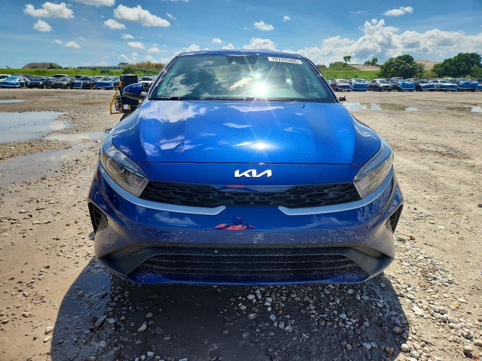 2024 KIA Forte LXS
