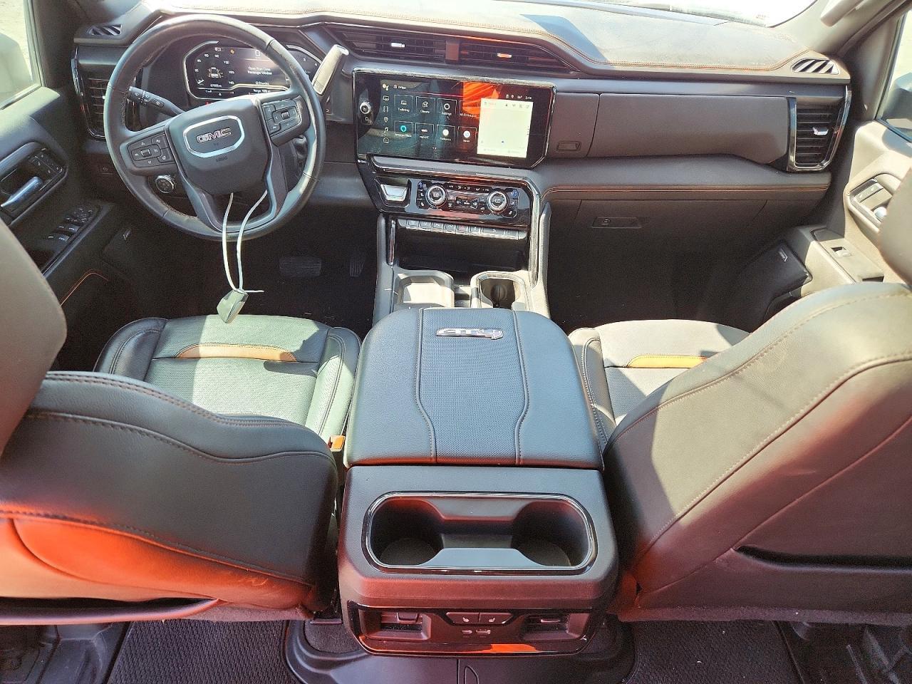2024 GMC Sierra K2500 AT4