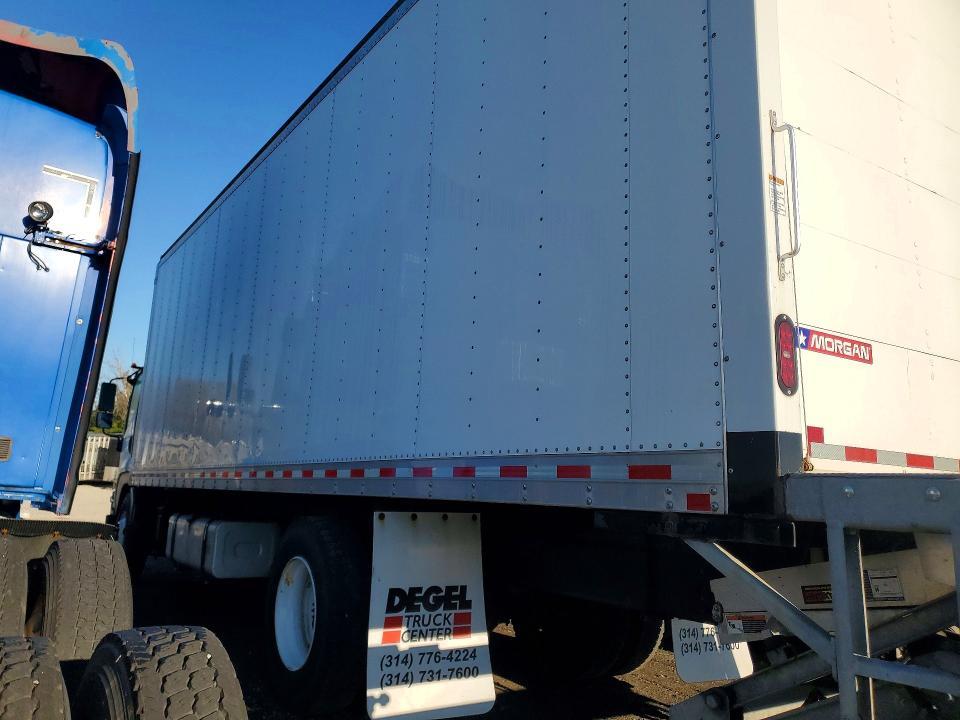 2020 Isuzu FTR BOX Truck