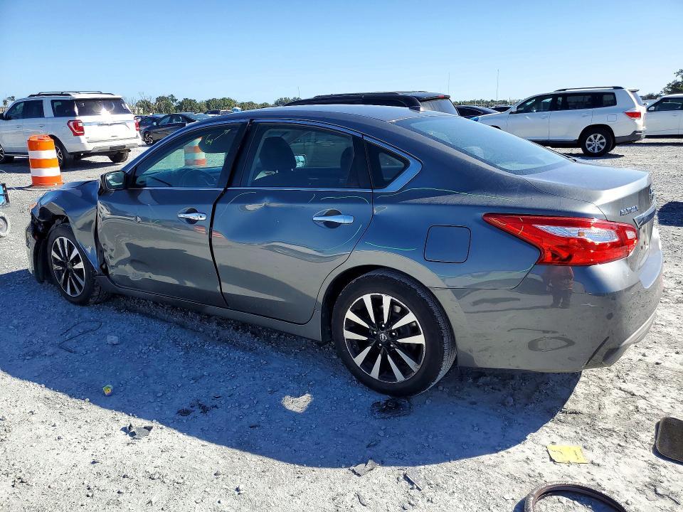 2017 Nissan Altima 2.5 SV