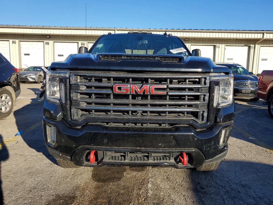 2022 GMC Sierra K2500 AT4