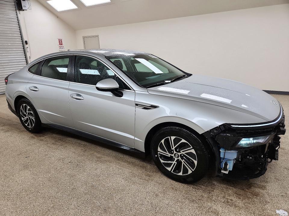 2026 Hyundai Sonata Hybrid Blue