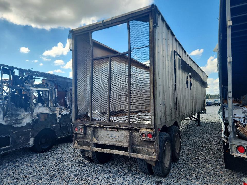 1998 Scona 1997 Peerless Walking Floor Trailer