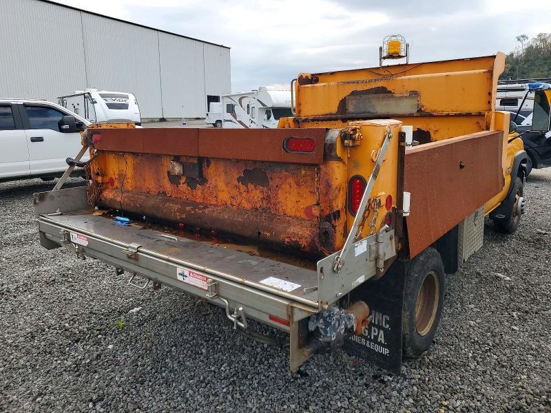 2005 Chevrolet Silverado Dump Truck