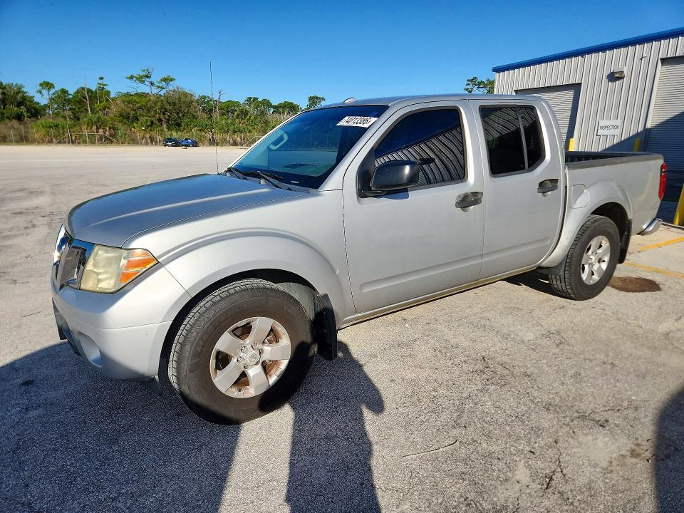 2013 Nissan Frontier S