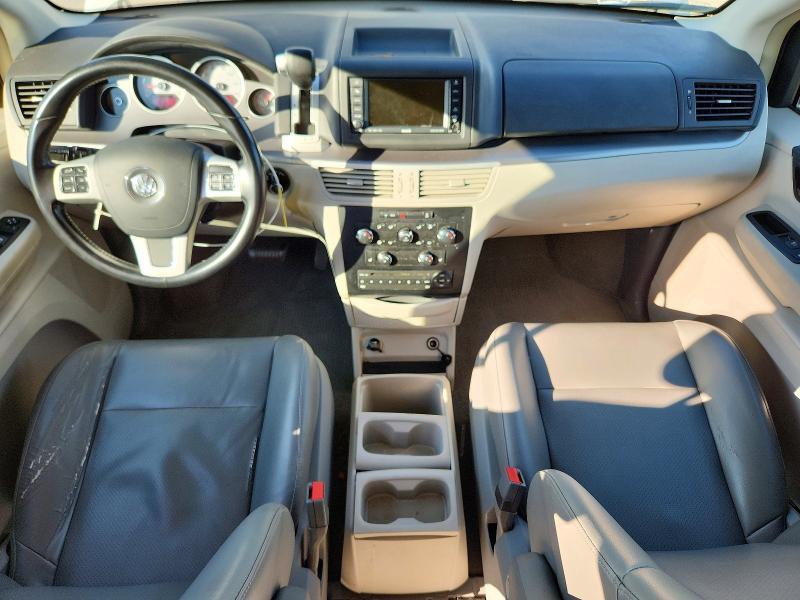 2011 Volkswagen Routan SE