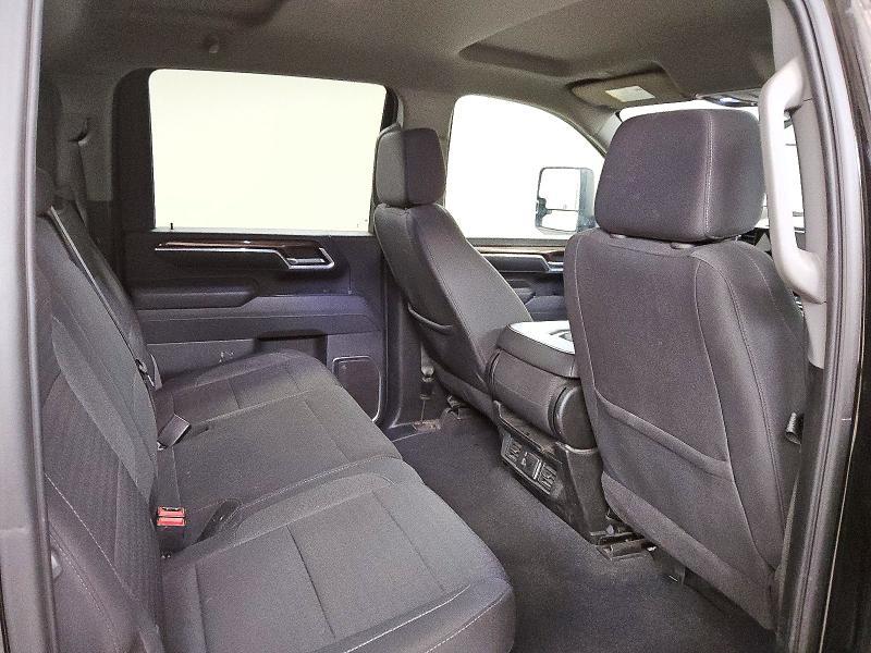 2025 Chevrolet Silverado K3500 LT