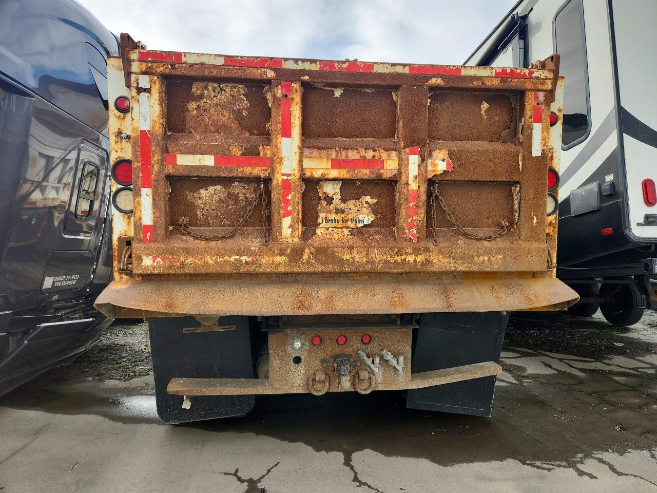 2015 International 7600 Dump Truck