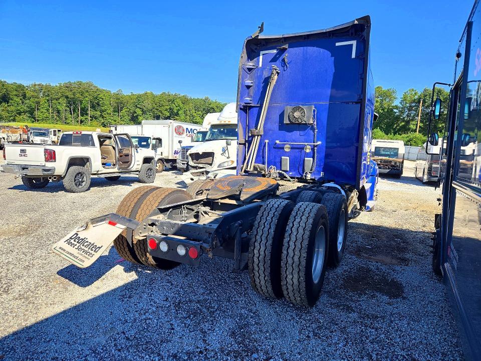 2016 Kenworth Construction T680