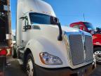 2016 Kenworth T680 Semi Truck