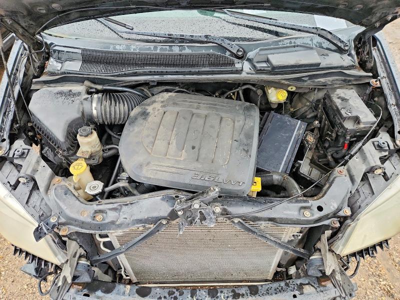 2011 Chrysler Town & Country Touring L
