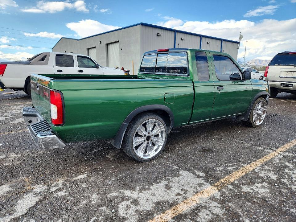 1998 Nissan Frontier XE