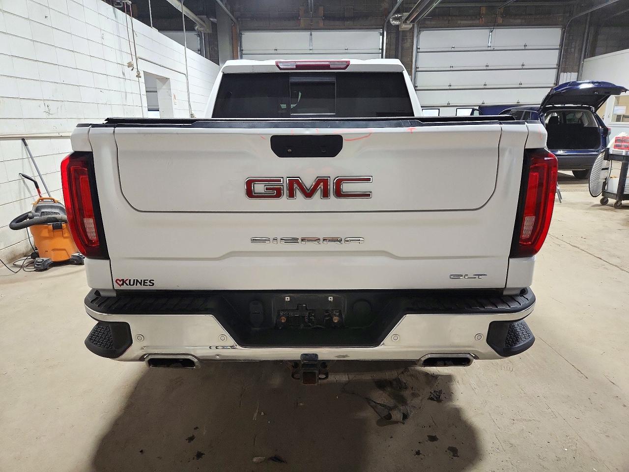 2021 GMC Sierra K1500 SLT