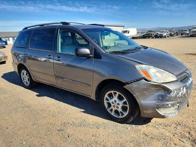 2004 Toyota Sienna XLE