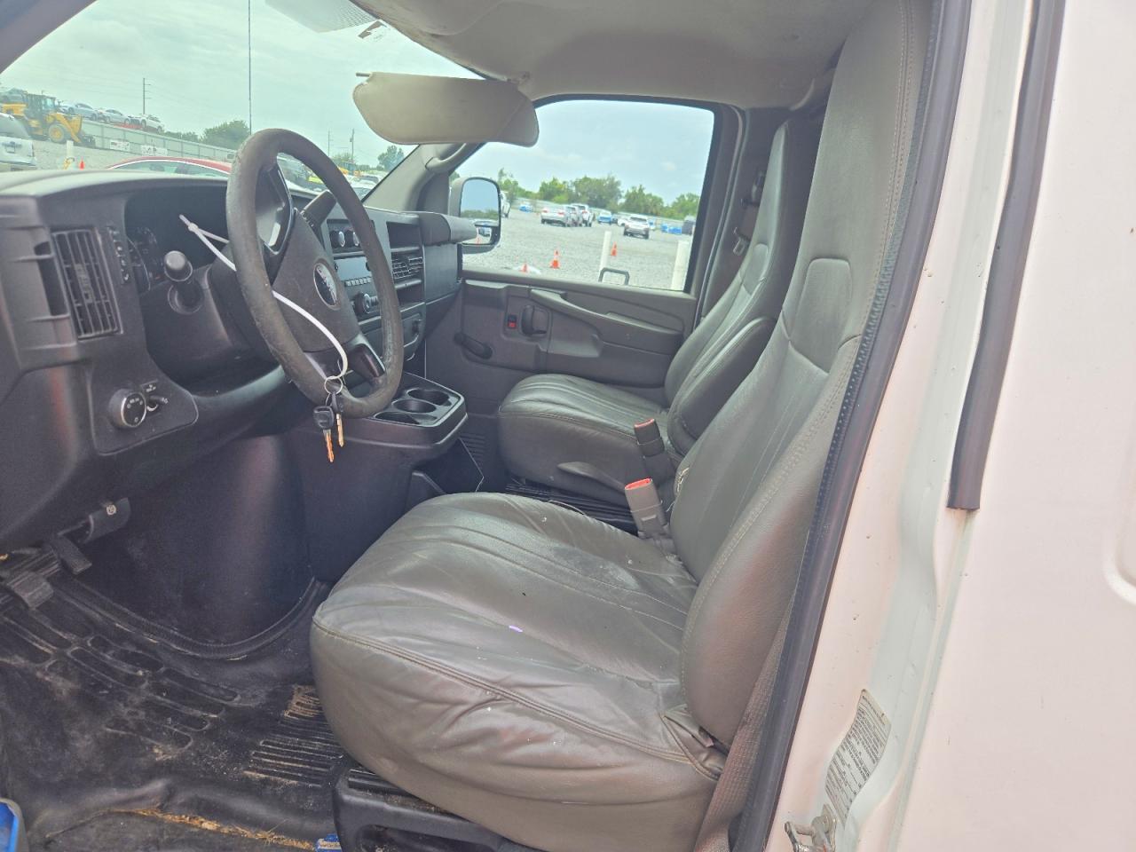 2011 GMC Savana G2500