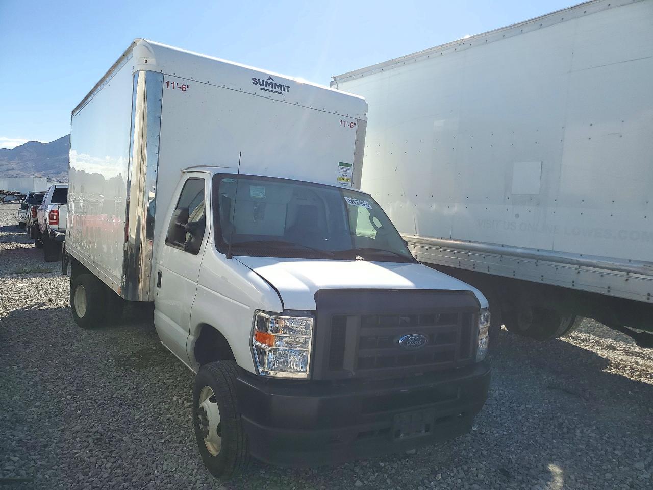 2024 Ford E450 BOX Truck