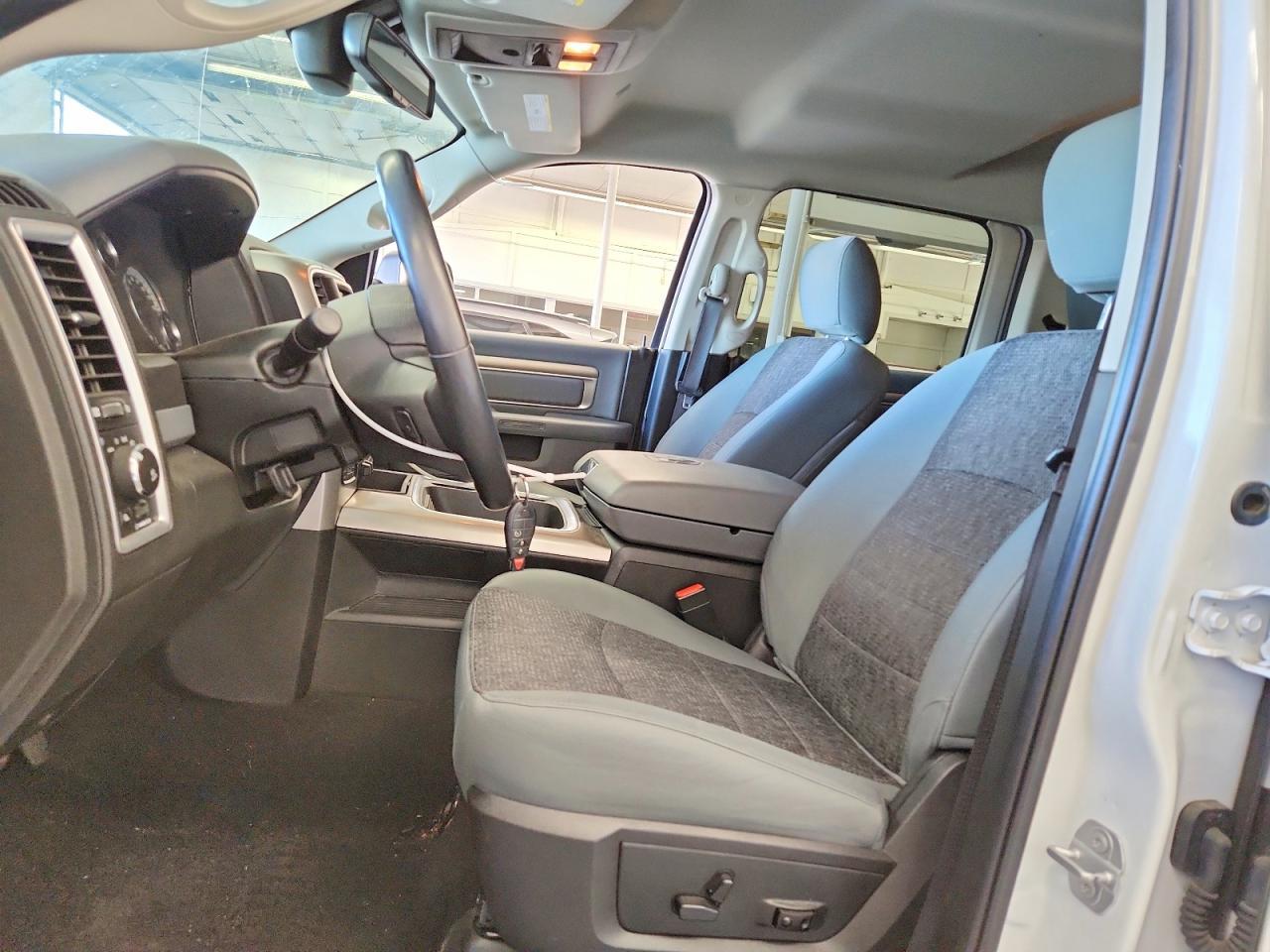 2018 Dodge RAM 1500 SLT