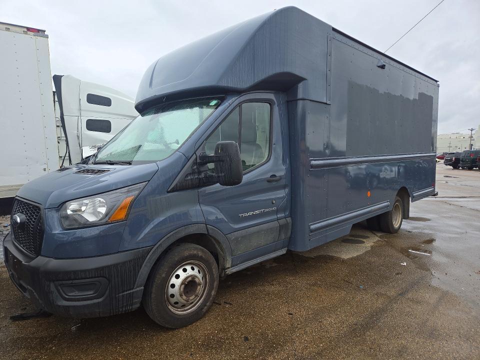 2021 Ford Transit Delivery Truck