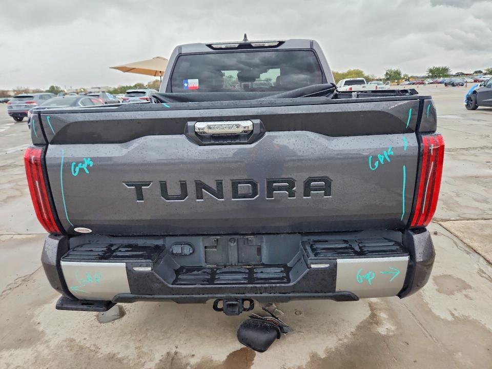 2025 Toyota Tundra Crewmax Limited