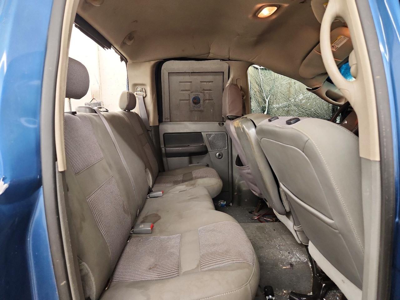 2006 Dodge RAM 2500 ST