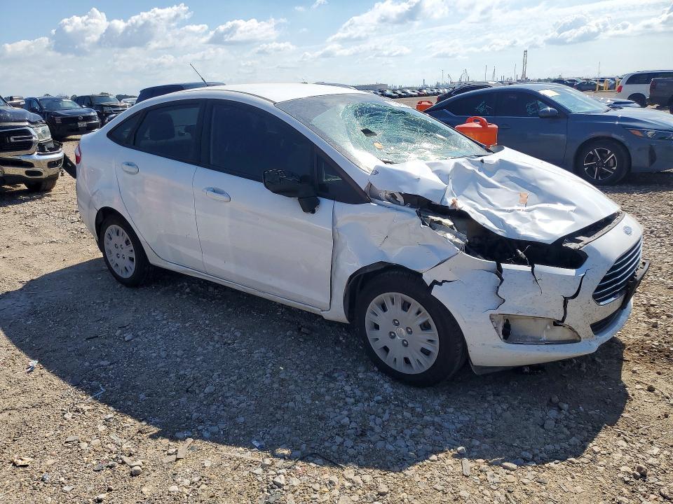 2016 Ford Fiesta S