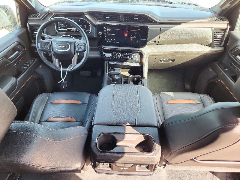 2023 GMC Sierra K1500 AT4