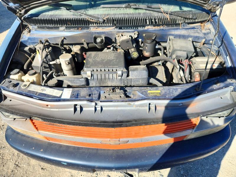 2000 Chevrolet Astro