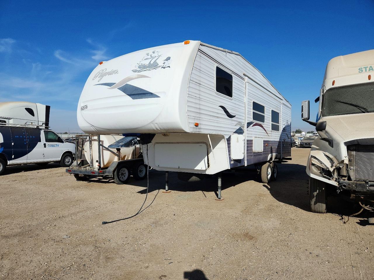 2005 Pilgrim Camper