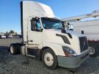 2016 Volvo VNL Semi Truck