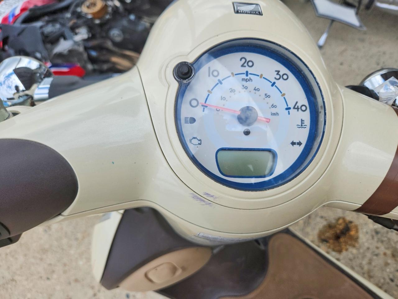 2022 Honda NCW50