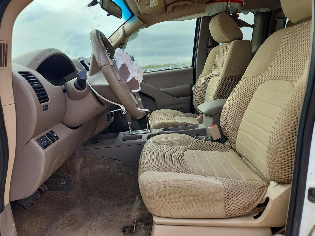 2017 Nissan Frontier SV