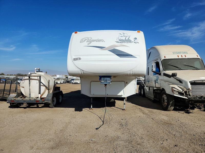 2005 Pilgrim Camper