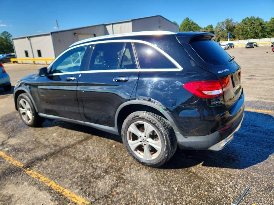 2017 Mercedes-Benz GLC 300