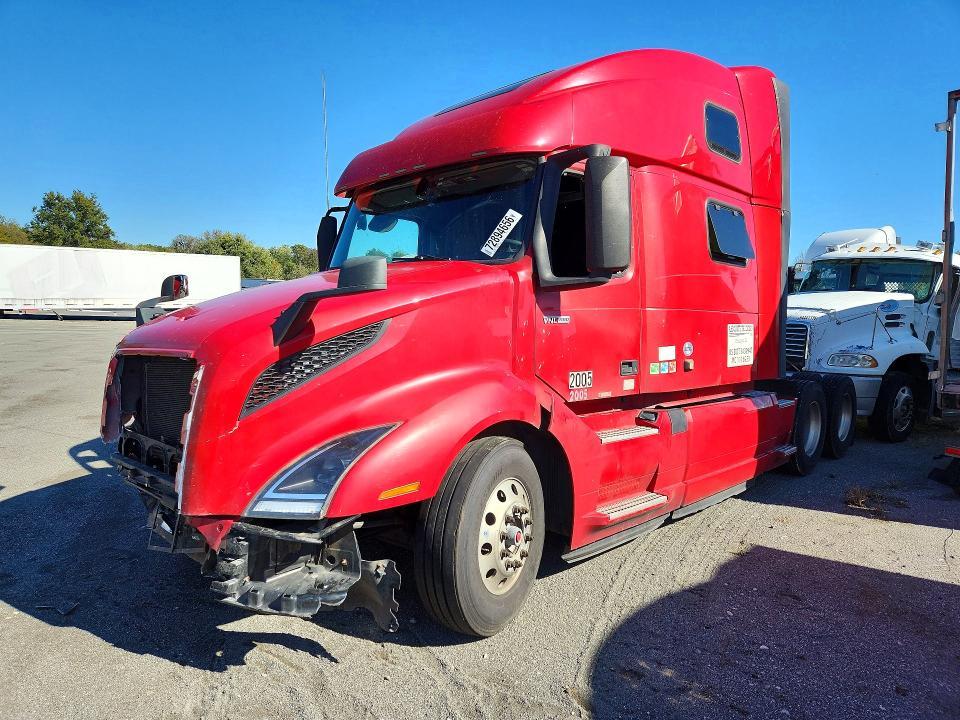 2020 Volvo VNL Semi Truck