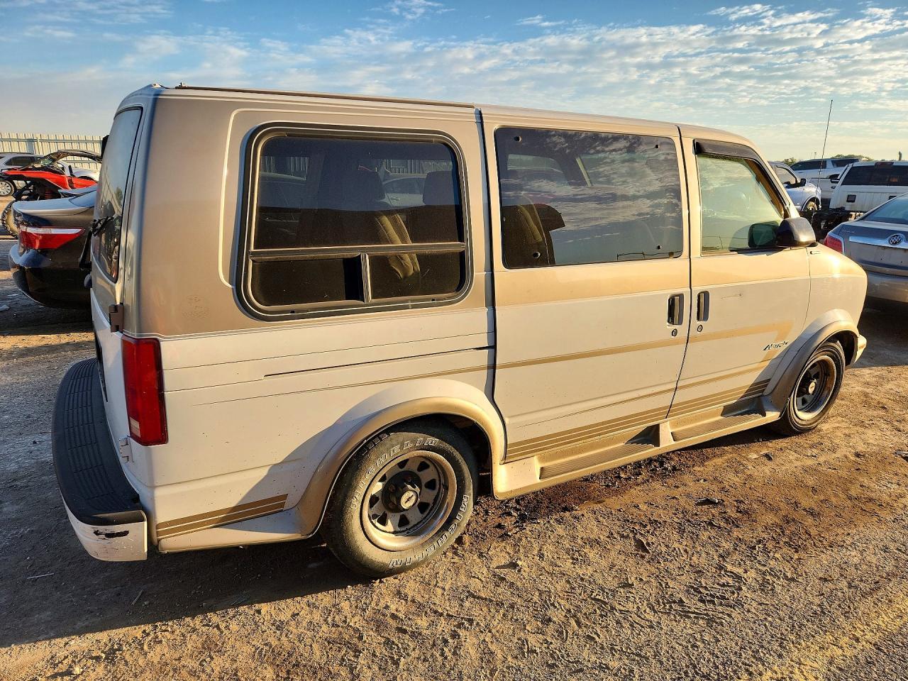 1995 Chevrolet Astro Van