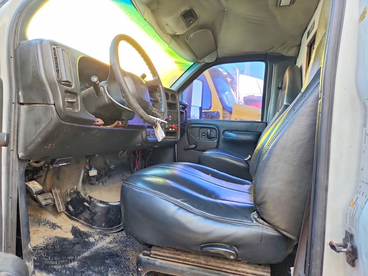 2003 GMC C4500 BOX Truck