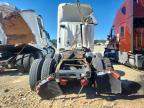 2005 Freightliner Columbia 120 Semi Truck