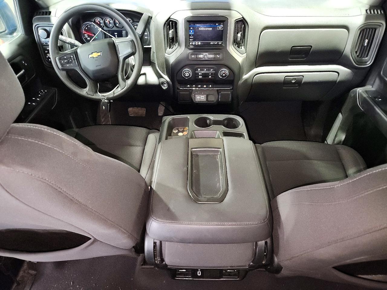 2024 Chevrolet Silverado K1500 Custom