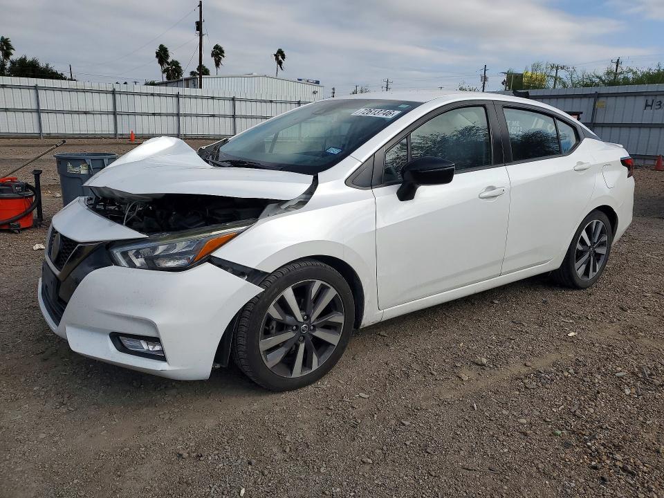 2020 Nissan Versa SR