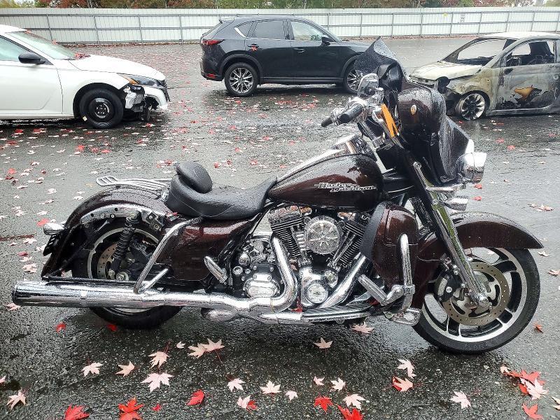 2011 Harley-Davidson Flhx