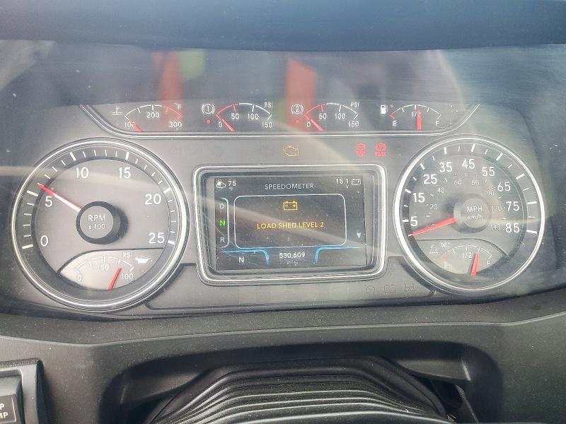 2019 International RH613 Toter Truck