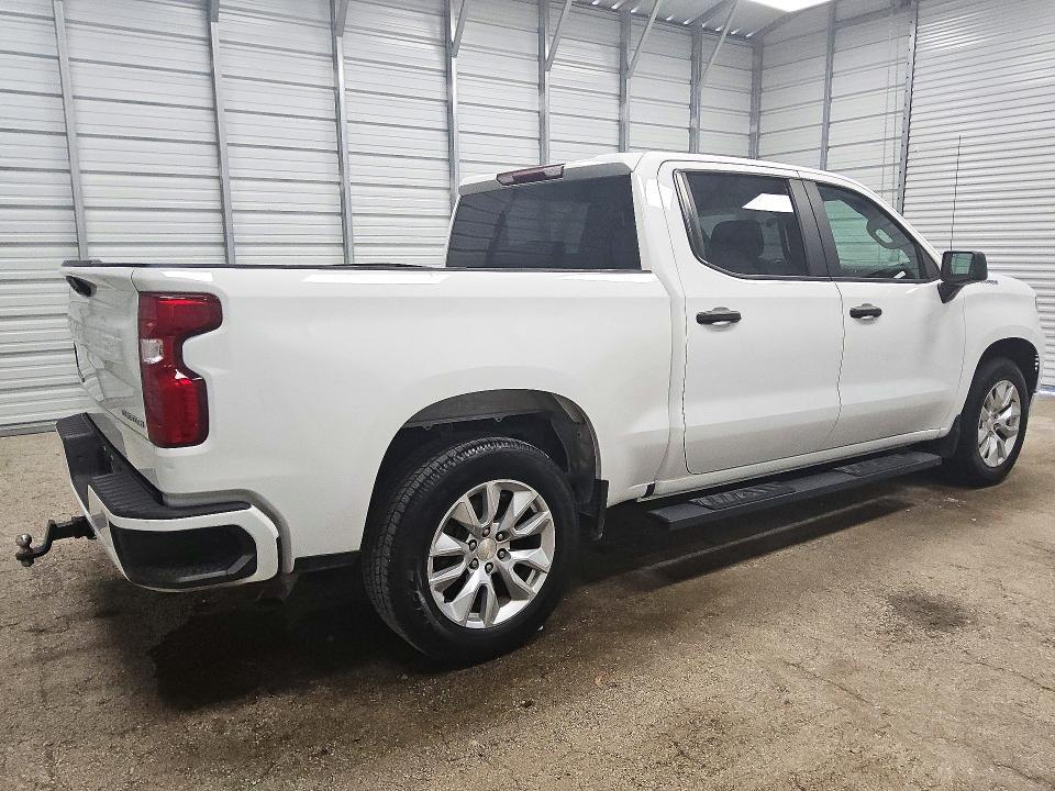 2022 Chevrolet Silverado C1500 Custom