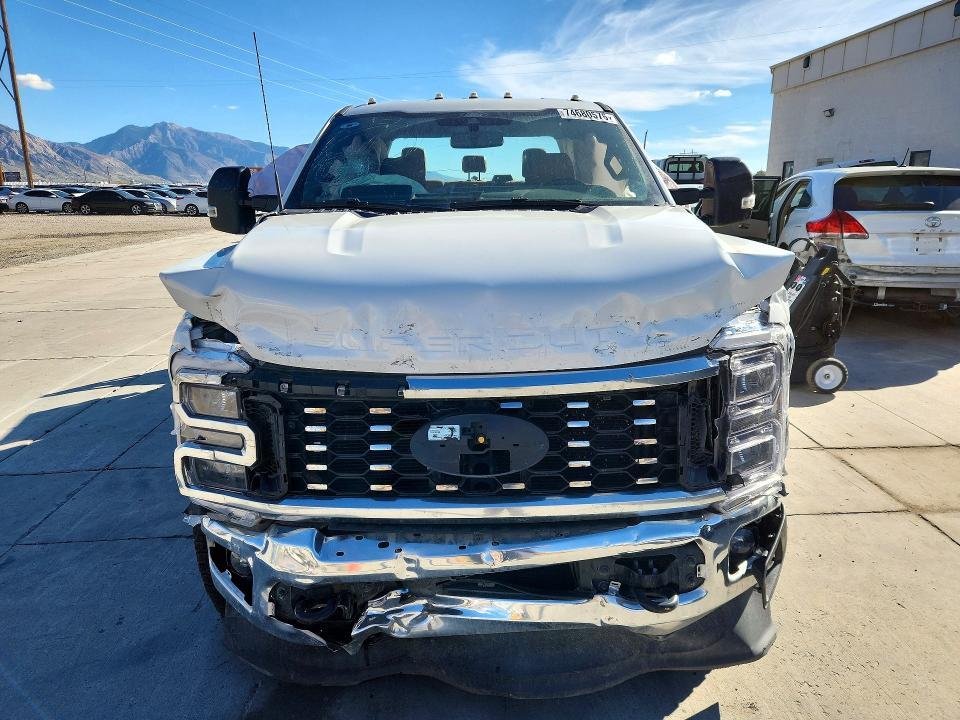 2025 Ford F350 Super Duty