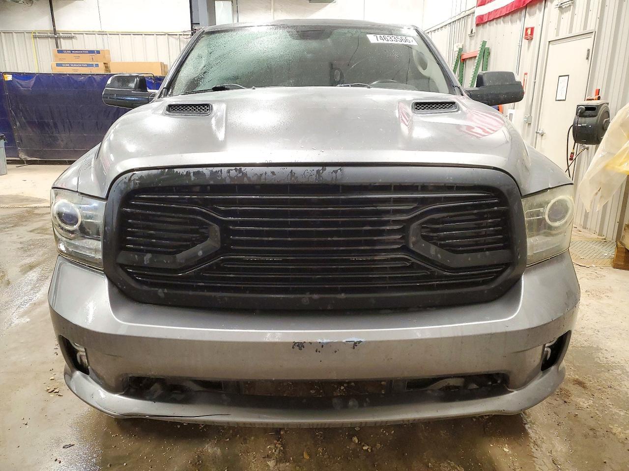2013 Dodge RAM 1500 Sport
