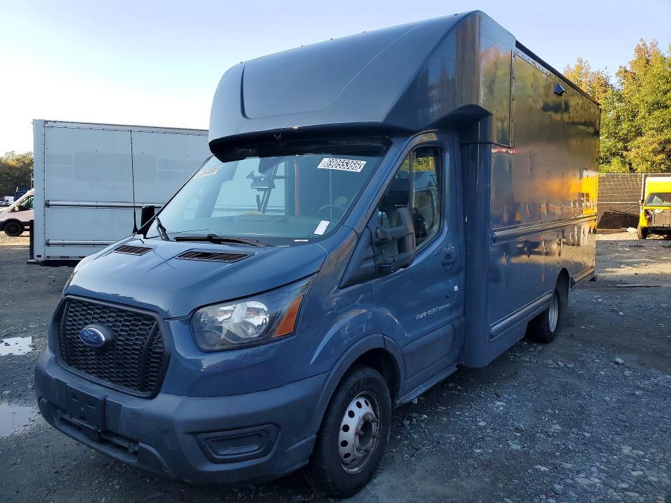 2021 Ford Transit Delivery Truck