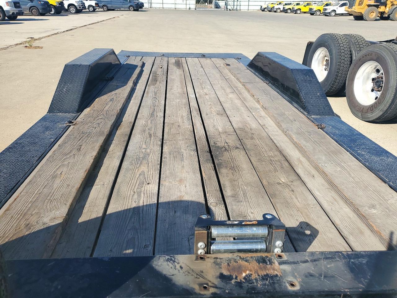 2023 Iron Panther 8.5X20 10K PT-AP Equipment Trailer